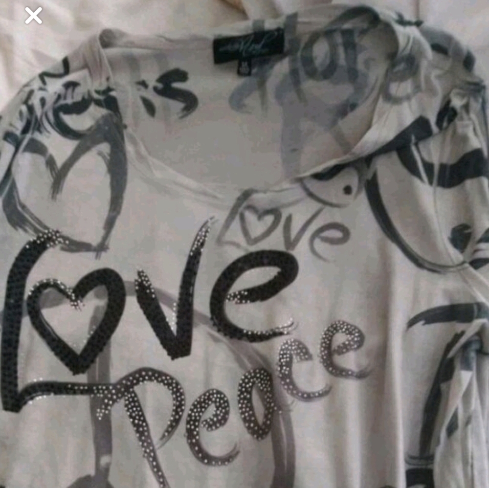 Long sleeve shirt